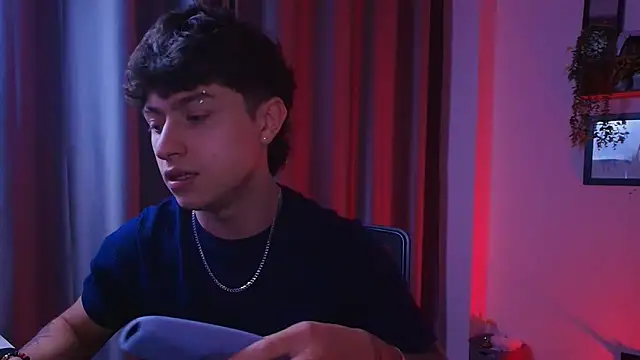 Ares Dickson online show from October 15, 5:07 am