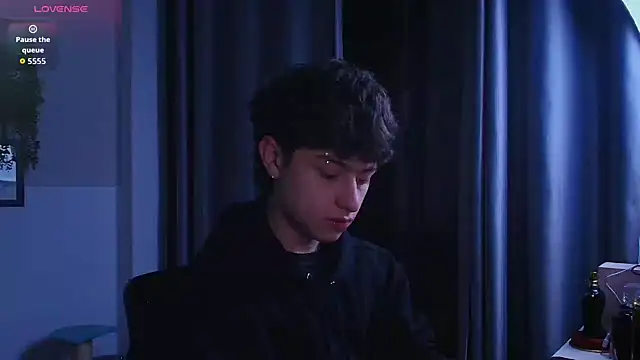 Ares Dickson online show from October 25, 3:03 am