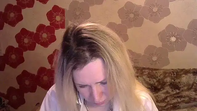 Queen Daenerys online show from December 10, 10:47 pm