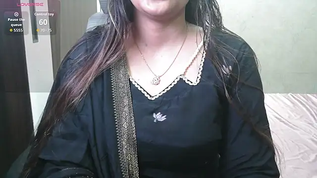 Snapshot of Jass-Karan chatting on April 29, 6:03 pm Jass-Karan online show from April 29, 6:03 pm