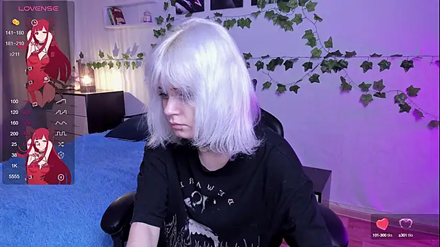 Snapshot of kritolisa chatting on March 16, 8:32 am kritolisa online show from March 16, 8:32 am