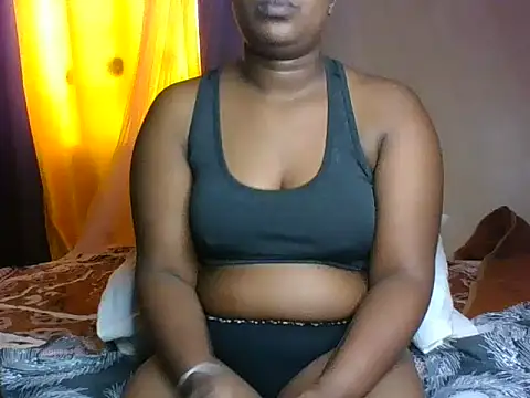 Snapshot of Missshelo chatting on December 22, 9:28 am Missshelo online show from December 22, 9:28 am