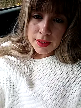 Snapshot of GatitaXD27 chatting on January 20, 1:21 pm GatitaXD27 online show from January 20, 1:21 pm