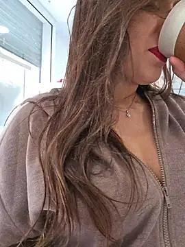 GatitaXD27 online show from December 3, 9:51 am