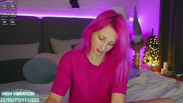 Selena Lily online show from December 11, 6:47 am