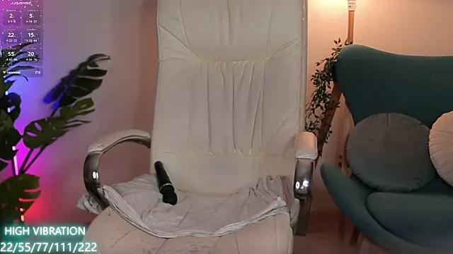 Selena Lily online show from March 14, 10:16 pm