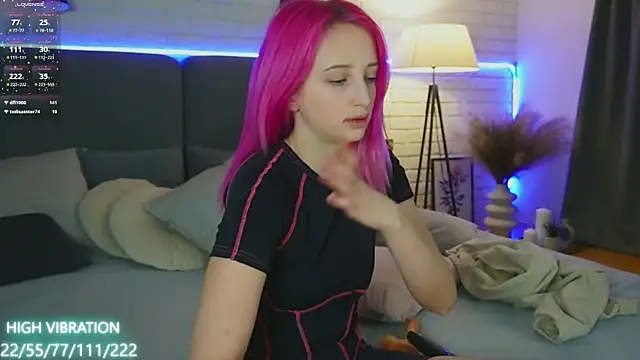 Selena Lily online show from March 17, 3:25 am