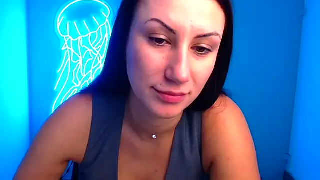 Snapshot of Loren_Moa chatting on December 26, 10:26 am Loren Moa online show from December 26, 10:26 am