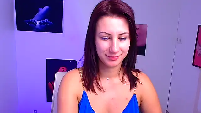 Snapshot of Loren_Moa chatting on January 3, 4:27 pm Loren Moa online show from January 3, 4:27 pm