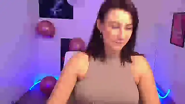 Snapshot of Loren_Moa chatting on March 6, 12:52 pm Loren Moa online show from March 6, 12:52 pm