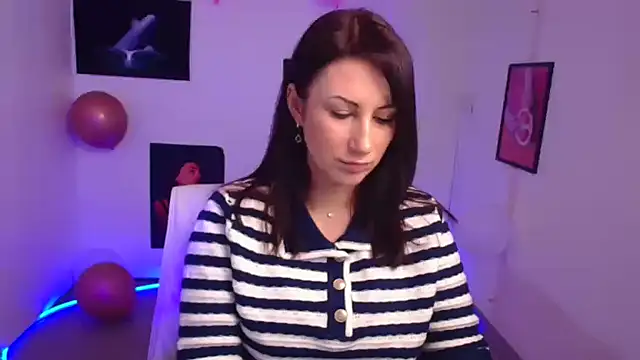 Snapshot of Loren_Moa chatting on March 19, 12:45 pm Loren Moa online show from March 19, 12:45 pm