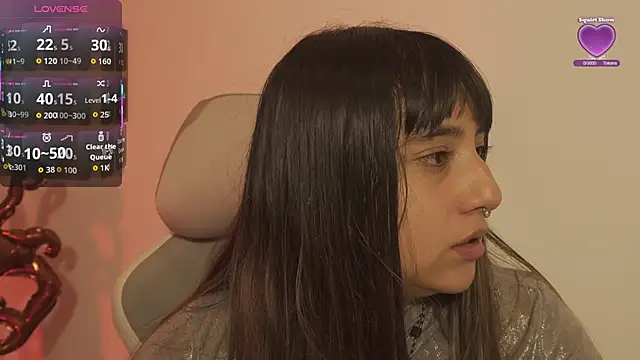 emitaa17228o online show from October 17, 8:22 pm