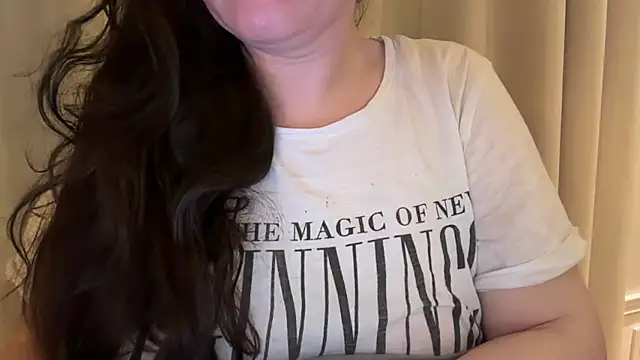 Snapshot of Sandysecret chatting on April 28, 8:03 pm Sandysecret online show from April 28, 8:03 pm