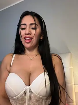 tamara jay online show from February 8, 2:15 am
