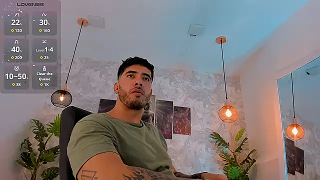 Snapshot of Nate_franco chatting on March 20, 4:06 am Nate franco online show from March 20, 4:06 am