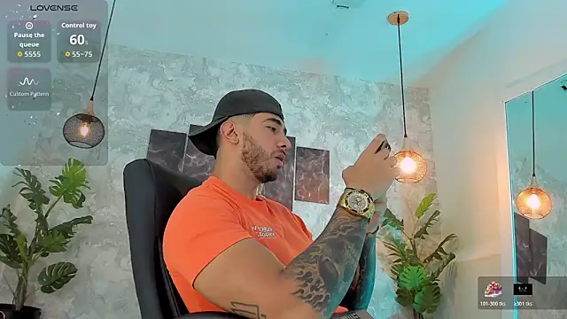 Snapshot of Nate_franco chatting on March 24, 8:52 am Nate franco online show from March 24, 8:52 am