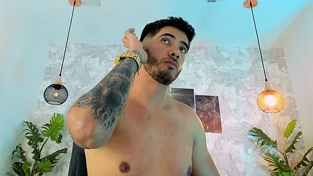 Snapshot of Nate_franco chatting on March 27, 8:26 am Nate franco online show from March 27, 8:26 am