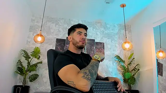 Snapshot of Nate_franco chatting on March 30, 3:40 am Nate franco online show from March 30, 3:40 am