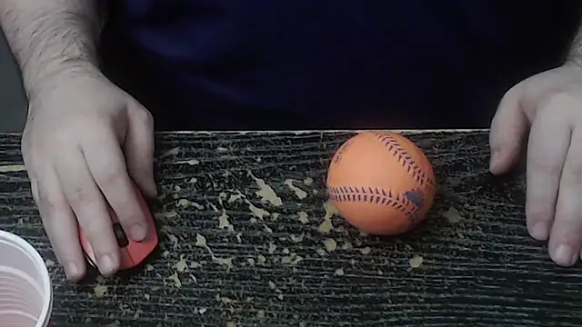 Snapshot of Dominant_BEAR chatting on February 13, 2:18 am Dominant BEAR online show from February 13, 2:18 am