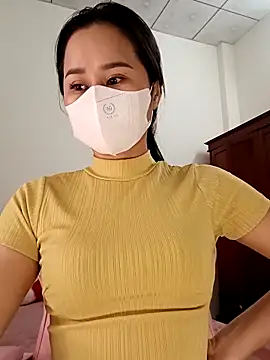    Erin    online show from February 13, 2:18 am