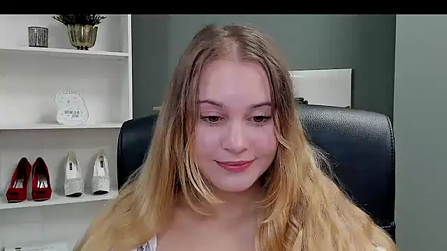 kitty valeria online show from September 17, 8:54 pm