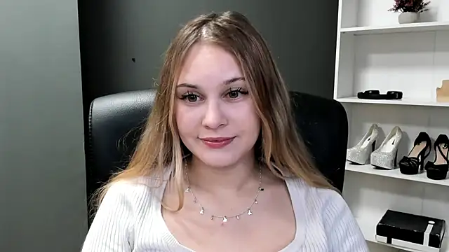kitty valeria online show from May 18, 8:47 pm
