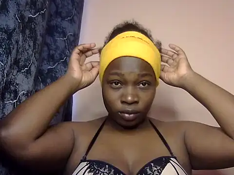 Snapshot of Horny-pretty chatting on April 22, 7:11 am Horny-pretty online show from April 22, 7:11 am