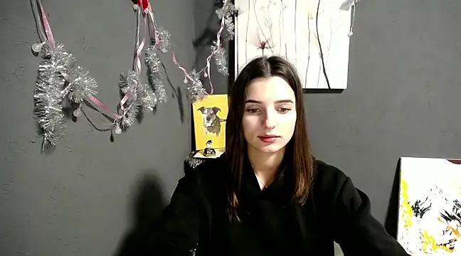 Snapshot of lady_olivia_ chatting on December 18, 2:06 pm lady olivia online show from December 18, 2:06 pm