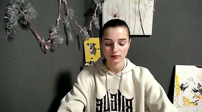 Snapshot of lady_olivia_ chatting on December 19, 4:46 pm lady olivia online show from December 19, 4:46 pm