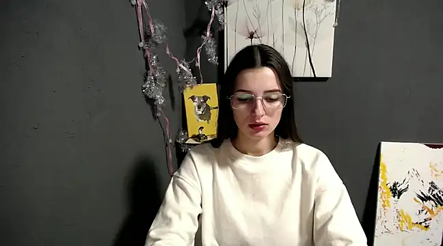 Snapshot of lady_olivia_ chatting on December 21, 1:32 pm lady olivia online show from December 21, 1:32 pm