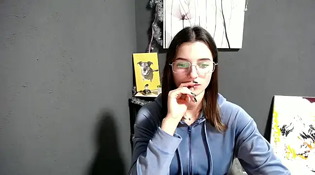 Snapshot of lady_olivia_ chatting on January 7, 5:42 pm lady olivia online show from January 7, 5:42 pm