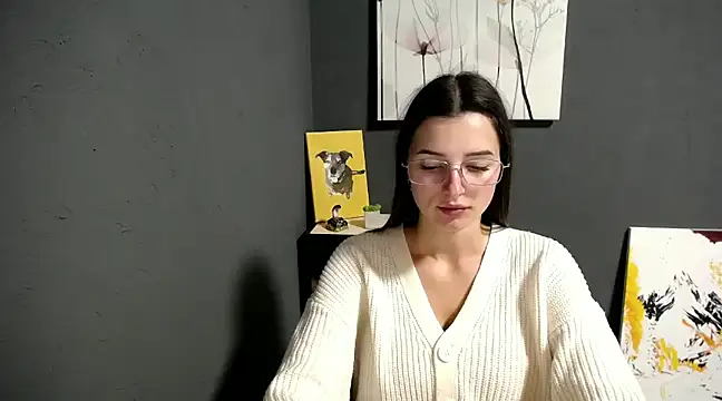 Snapshot of lady_olivia_ chatting on February 4, 1:27 pm lady olivia online show from February 4, 1:27 pm