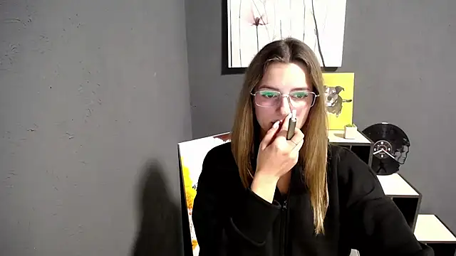 Snapshot of lady_olivia_ chatting on October 2, 4:47 pm lady olivia online show from October 2, 4:47 pm
