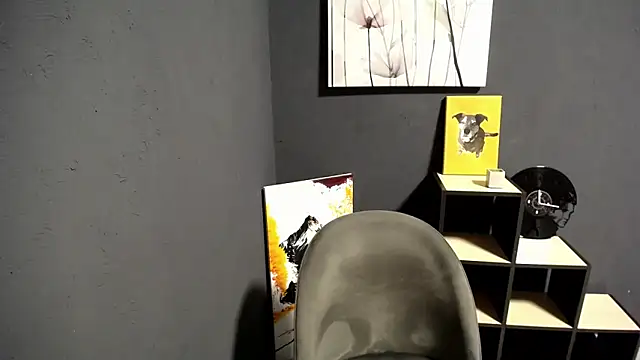 lady olivia  online show from February 3, 6:35 pm