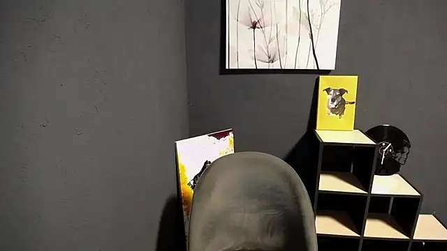 Snapshot of lady_olivia_ chatting on April 17, 12:08 pm lady olivia online show from April 17, 12:08 pm