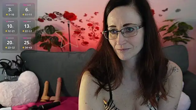 NadjaNeah online show from January 23, 7:00 am