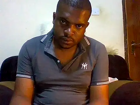 lui cuuty online show from October 3, 12:18 am