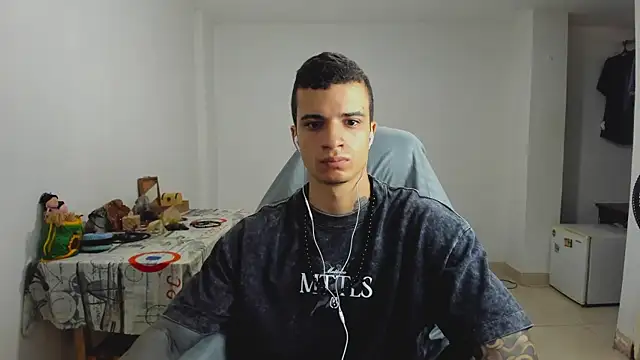 Balo lovers online show from February 6, 2:48 pm