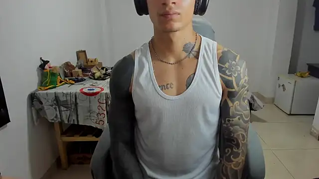 Balo lovers online show from March 1, 9:15 pm