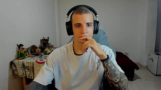 Balo lovers online show from March 11, 6:19 pm