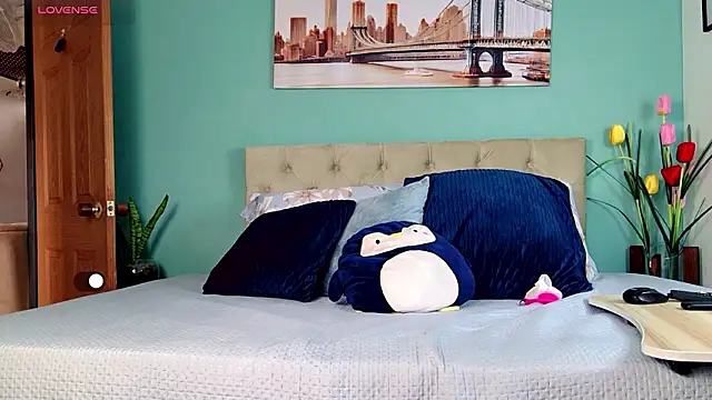 Snapshot of yanella_fire chatting on March 14, 2:11 pm yanella fire online show from March 14, 2:11 pm