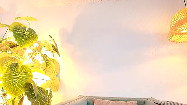 Victoria Adams14 online show from October 9, 4:10 am