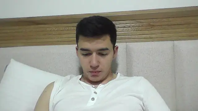 Estebitan vm online show from October 11, 3:10 pm