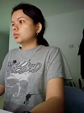 Snapshot of azumiichan chatting on December 28, 4:30 am azumiichan online show from December 28, 4:30 am