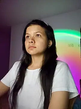 Snapshot of azumiichan chatting on January 28, 2:11 am azumiichan online show from January 28, 2:11 am