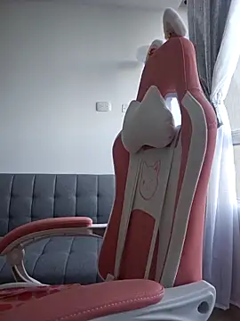 Snapshot of azumiichan chatting on October 9, 1:20 pm azumiichan online show from October 9, 1:20 pm