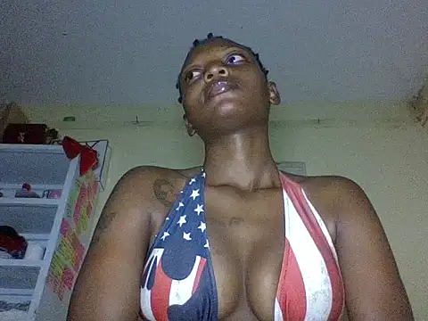 hot nina online show from December 3, 12:40 am