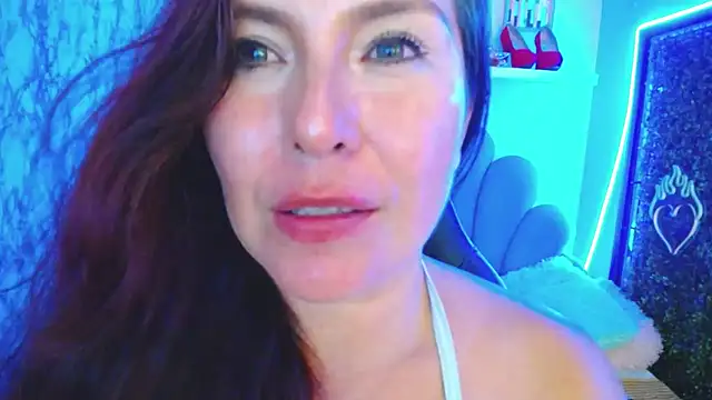 evelyn mature19 online show from March 10, 10:13 pm
