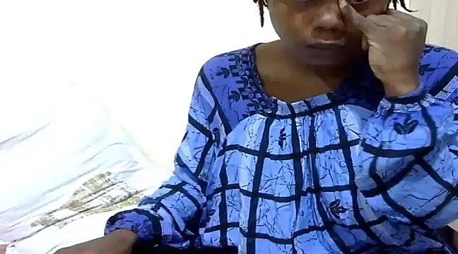 Sexy kienyeji online show from February 4, 2:53 pm