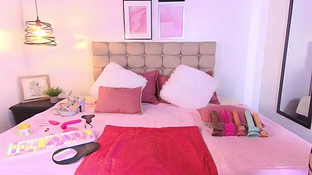 noa  01 online show from February 28, 2:09 pm